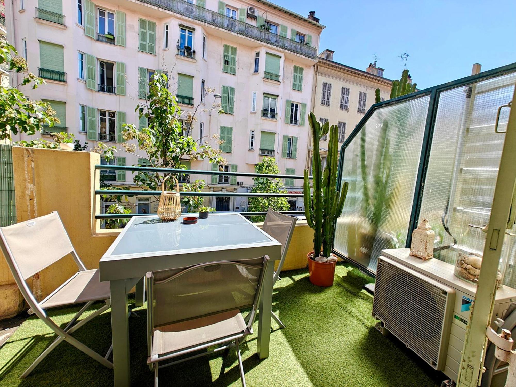 Apartmán Duplex Central Close Beaches And Shops And Balcony Nice Exteriér fotografie